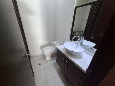 Apartamento en venta en Los Rosales, Bogotá · foto 10 de 20
