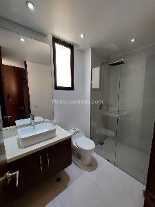 Apartamento en venta en Los Rosales, Bogotá · foto 16 de 20