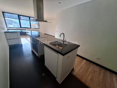 Apartamento en venta en Los Rosales, Bogotá · foto 4 de 20