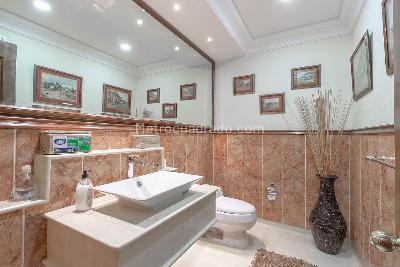Casa de 5 alcobas en venta en Montearroyo, Bogotá, 1500 m² · foto 4 de 20