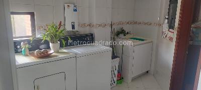 Apartamento de 3 alcobas en venta en Santa Barbara Occidental, Bogotá, 180 m² · foto 17 de 20
