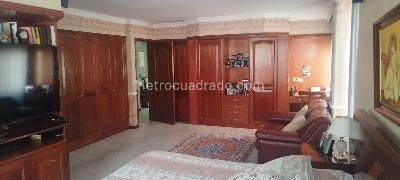 Apartamento de 3 alcobas en venta en Santa Barbara Occidental, Bogotá, 180 m² · foto 14 de 20