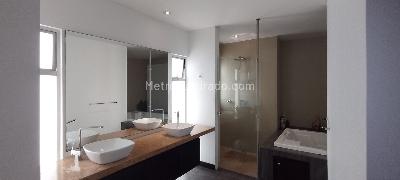 Casa de 3 alcobas en venta en Cerros De Sotileza, Bogotá, 310 m² · foto 7 de 20