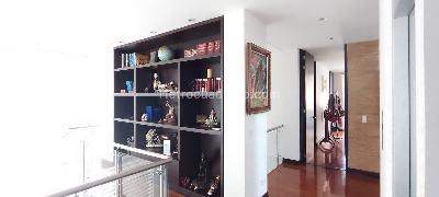 Casa de 3 alcobas en venta en Cerros De Sotileza, Bogotá, 310 m² · foto 18 de 20
