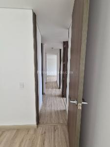 Apartamento de 3 alcobas en venta en Forte Puerta Del Sol Cajica, Cajicá, 78 m² · foto 18 de 20