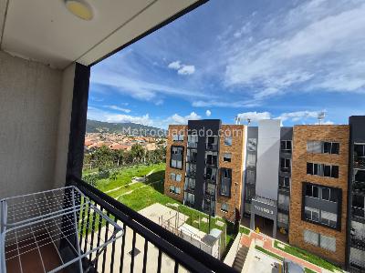 Apartamento de 3 alcobas en venta en Forte Puerta Del Sol Cajica, Cajicá, 78 m² · foto 4 de 20