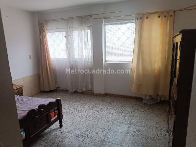 Casa de 4 alcobas en venta en Usme, Bogotá, 210 m² · foto 2 de 14