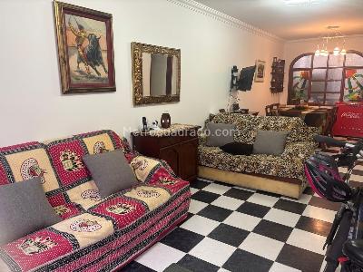 Casa en venta en Valladolid, Bogotá · foto 2 de 15