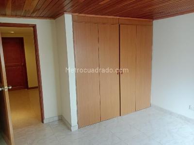 Casa de 4 alcobas en venta en Condado De Castilla, Bogotá, 80 m² · foto 4 de 20