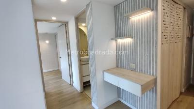 Apartamento en venta en Primavera Occidental, Bogotá · foto 2 de 16