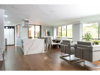 Apartamento de 3 alcobas en venta en Los Balsos, Medellín, 165 m² · foto 9 de 12