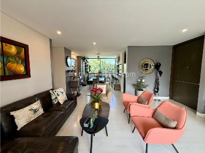 Apartamento de 3 alcobas en venta en San Lucas, Medellín, 162 m² · foto 2 de 17