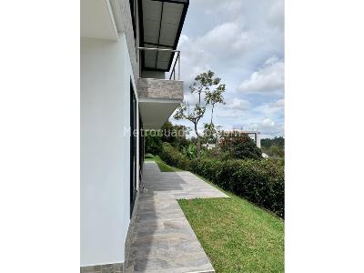 Casa de 4 alcobas en venta en San Antonio De Pereira, Rionegro, 380 m² · foto 5 de 9