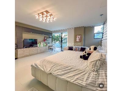 Casa de 5 alcobas en venta en Las Palmas, Medellín, 700 m² · foto 2 de 20