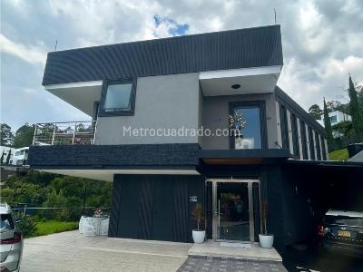 Casa de 5 alcobas en venta en Las Palmas, Medellín, 700 m² · foto 13 de 20