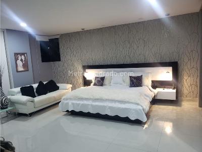 Casa de 5 alcobas en venta en Las Palmas, Medellín, 700 m² · foto 18 de 20