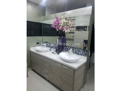 Casa de 5 alcobas en venta en Las Palmas, Medellín, 700 m² · foto 19 de 20