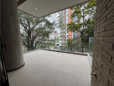 Apartaestudio en venta en Castropol, Medellín, 90 m² · foto 14 de 15