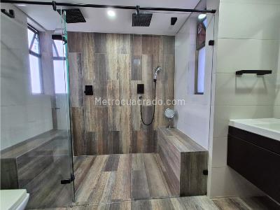Apartamento de 4 alcobas en venta en El Poblado, Medellín, 165 m² · foto 15 de 20