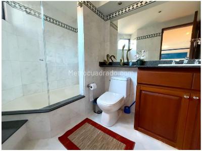 Apartamento de 4 alcobas en venta en El Poblado, Medellín, 387 m² · foto 12 de 20