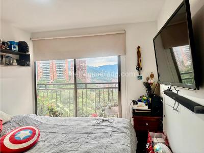 Apartamento de 3 alcobas en venta en Loma Del Escobero, Envigado, 124 m² · foto 11 de 20