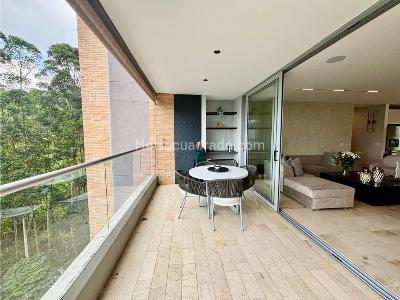 Apartamento de 3 alcobas en venta en El Poblado, Medellín, 217 m² · foto 8 de 20