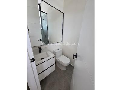 Casa de 3 alcobas en venta en Las Palmas, Envigado, 1144 m² · foto 18 de 20