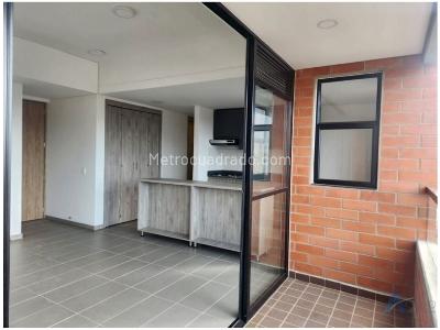Apartamento de 2 alcobas en venta en Barro Blanco, Rionegro, 82 m² · foto 2 de 20