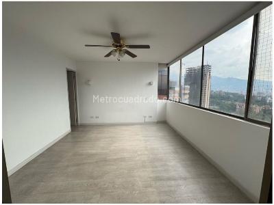 Apartamento en venta en El Poblado, Medellín · foto 6 de 20