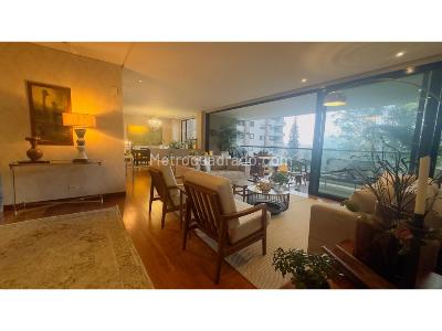 Apartamento de 3 alcobas en venta en El Poblado, Medellín, 243 m² · foto 2 de 20