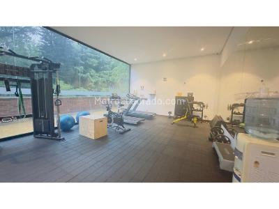 Apartamento de 3 alcobas en venta en El Poblado, Medellín, 243 m² · foto 17 de 20