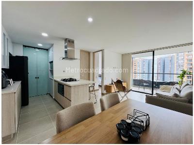 Apartamento en venta en Loma De Las Brujas, Envigado · foto 2 de 19