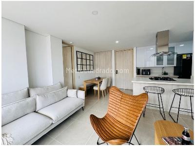 Apartamento en venta en Loma De Las Brujas, Envigado · foto 4 de 19