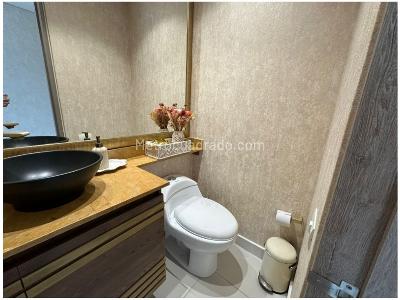 Apartamento en venta en Envigado, Envigado · foto 8 de 15