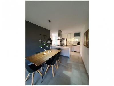 Apartamento de 3 alcobas en venta en Loma De Las Brujas, Envigado, 169 m² · foto 7 de 9
