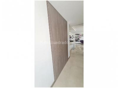 Apartamento de 3 alcobas en venta en La Magnolia, Envigado, 157 m² · foto 12 de 17