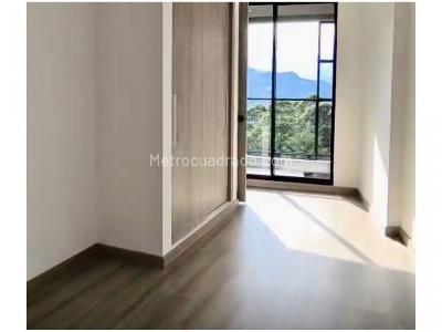 Apartaestudio en venta en El Escobero, Envigado, 50 m² · foto 4 de 17