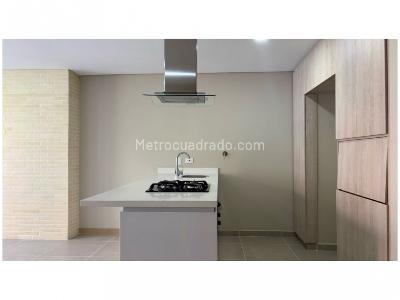 Apartamento en venta en Loma De Las Brujas, Envigado · foto 3 de 11