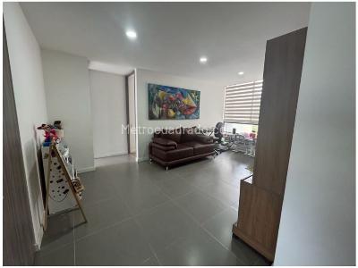 Apartamento de 3 alcobas en venta en Loma De Las Brujas, Envigado, 182 m² · foto 13 de 20