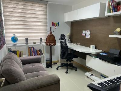 Apartamento de 3 alcobas en venta en San Jose, Sabaneta, 99 m² · foto 15 de 20
