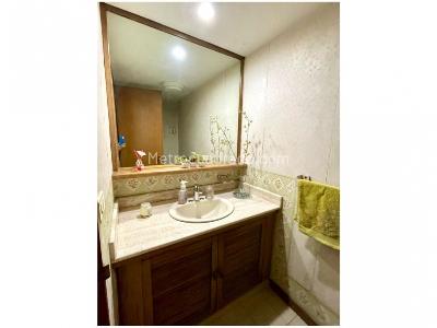Apartamento de 3 alcobas en venta en El Poblado, Medellín, 230 m² · foto 12 de 12
