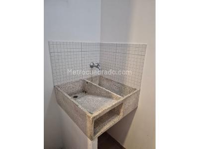 Apartaestudio en venta en El Poblado, Medellín, 63 m² · foto 10 de 16
