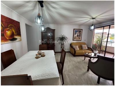 Apartamento de 3 alcobas en venta en Conquistadores, Medellín, 97 m² · foto 2 de 20