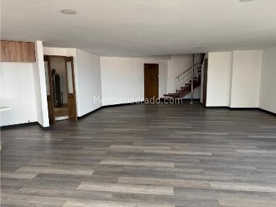 Apartamento de 3 alcobas en venta en Aves Marias, Sabaneta, 270 m² · foto 3 de 20