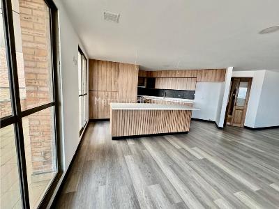 Apartamento de 3 alcobas en venta en Aves Marias, Sabaneta, 270 m² · foto 5 de 20