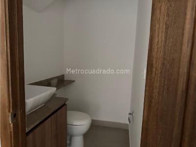 Apartamento de 3 alcobas en venta en Aves Marias, Sabaneta, 270 m² · foto 15 de 20