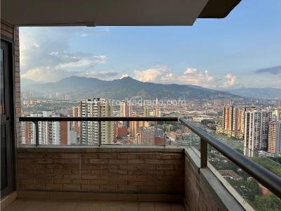 Apartamento de 3 alcobas en venta en Aves Marias, Sabaneta, 270 m² · foto 16 de 20