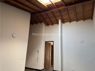 Apartamento de 3 alcobas en venta en Aves Marias, Sabaneta, 270 m² · foto 18 de 20