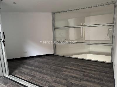Apartamento de 3 alcobas en venta en Aves Marias, Sabaneta, 270 m² · foto 19 de 20