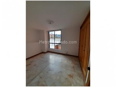 Apartamento de 3 alcobas en venta en Laureles, Medellín, 132 m² · foto 8 de 20